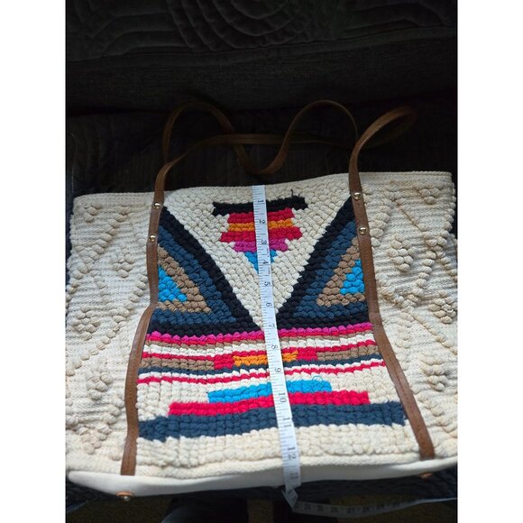 Steve Madden Bali Colorful Large Tote Weekender - Picture 6 of 6